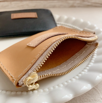 身軽におでかけ、leatherマルチケース